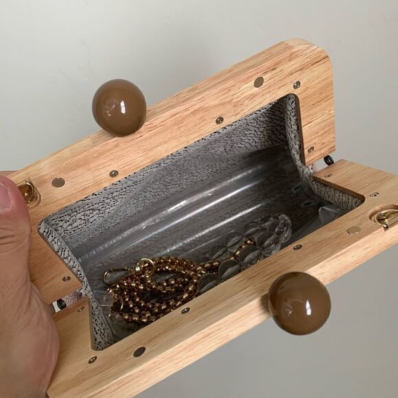 Pink Handmade Embossed Cowhide Wooden Frame Purse/with 2 Chain Styles - Picture 15 of 15